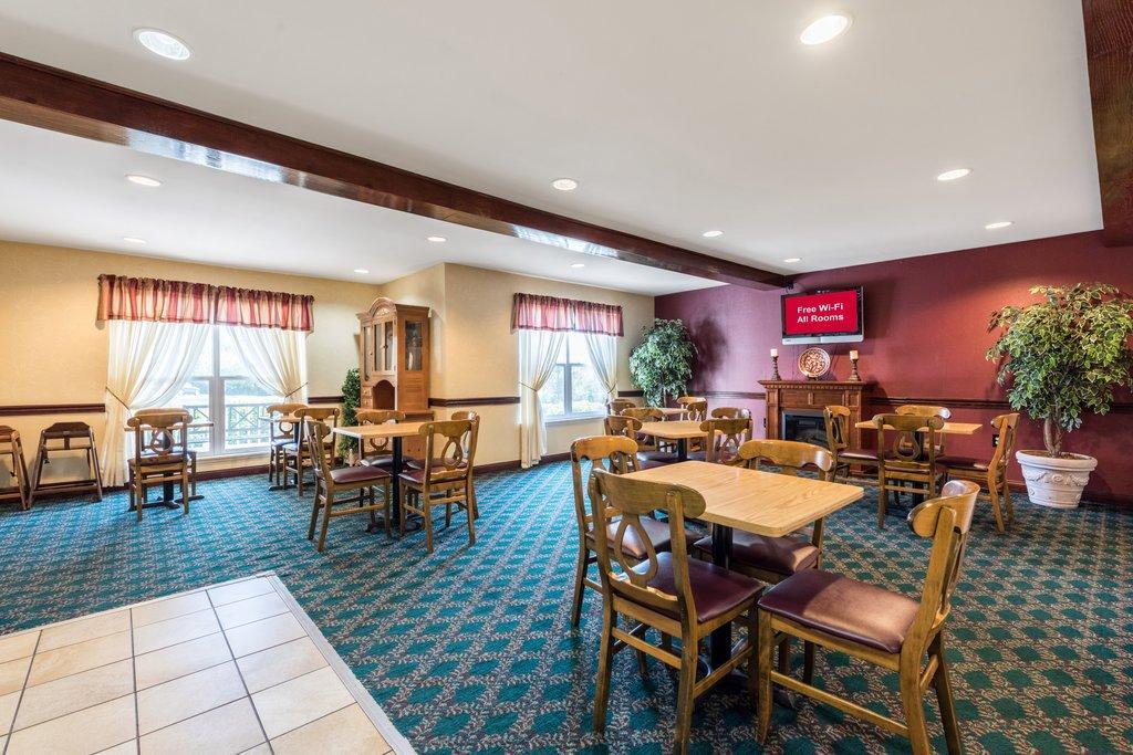 Red Roof Inn & Suites Knoxville East Bagian luar foto